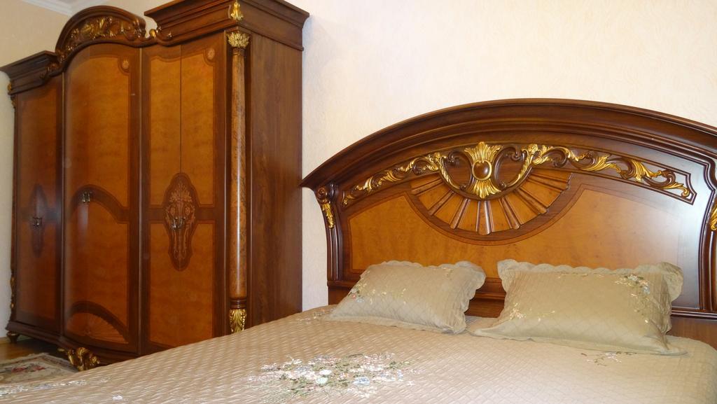 Apartment Vake-Saburtalo Тбилиси Екстериор снимка