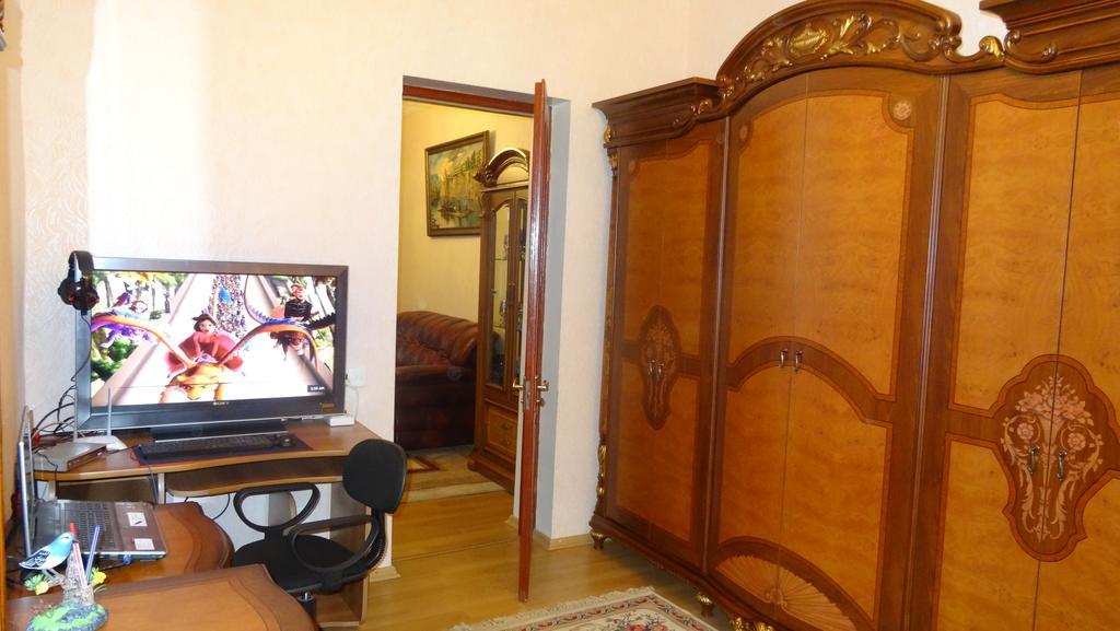Apartment Vake-Saburtalo Тбилиси Екстериор снимка